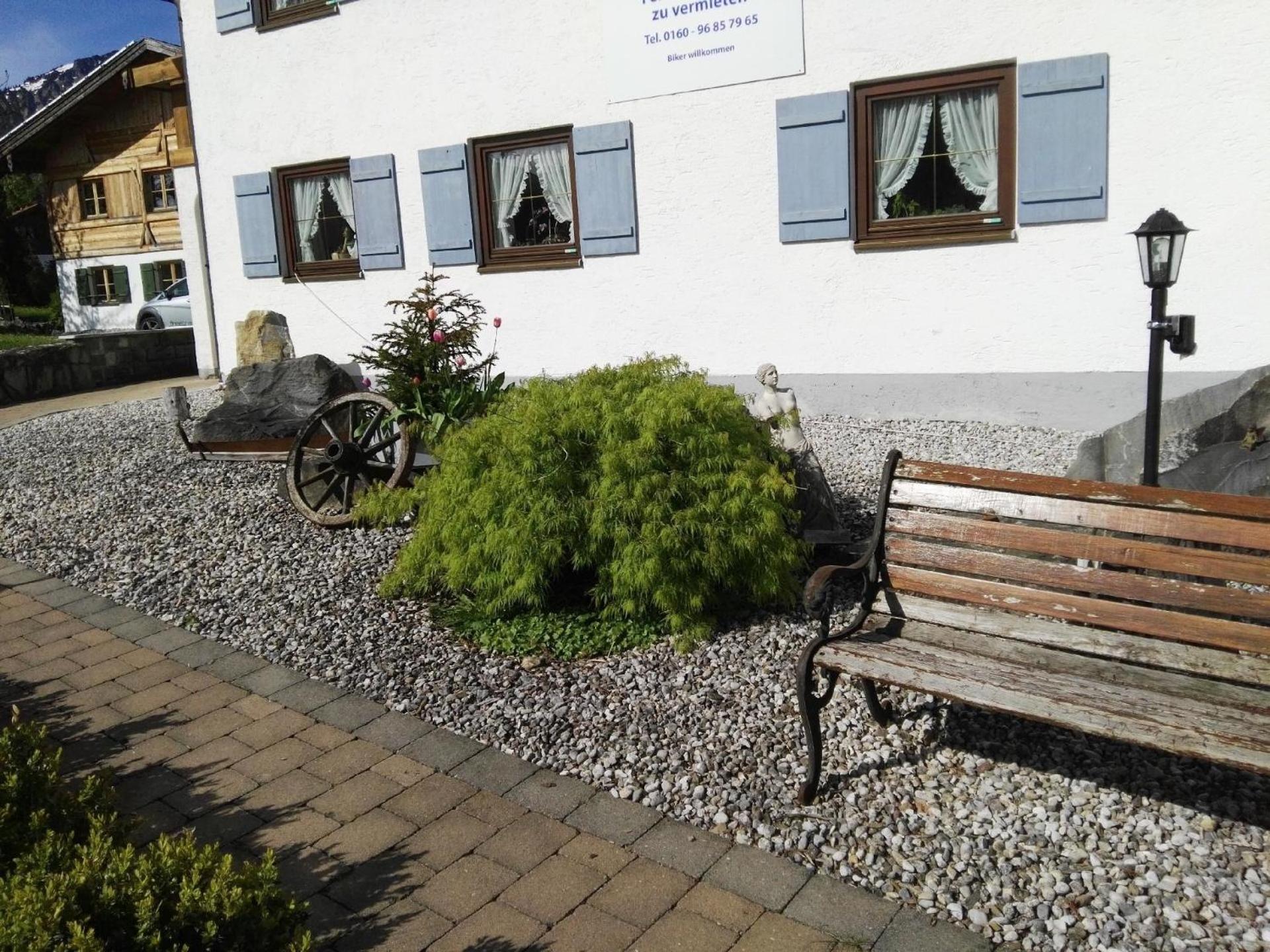 Gemuetliche Ferienwohnung In Urigem Bauernhaus Pfronten Dış mekan fotoğraf